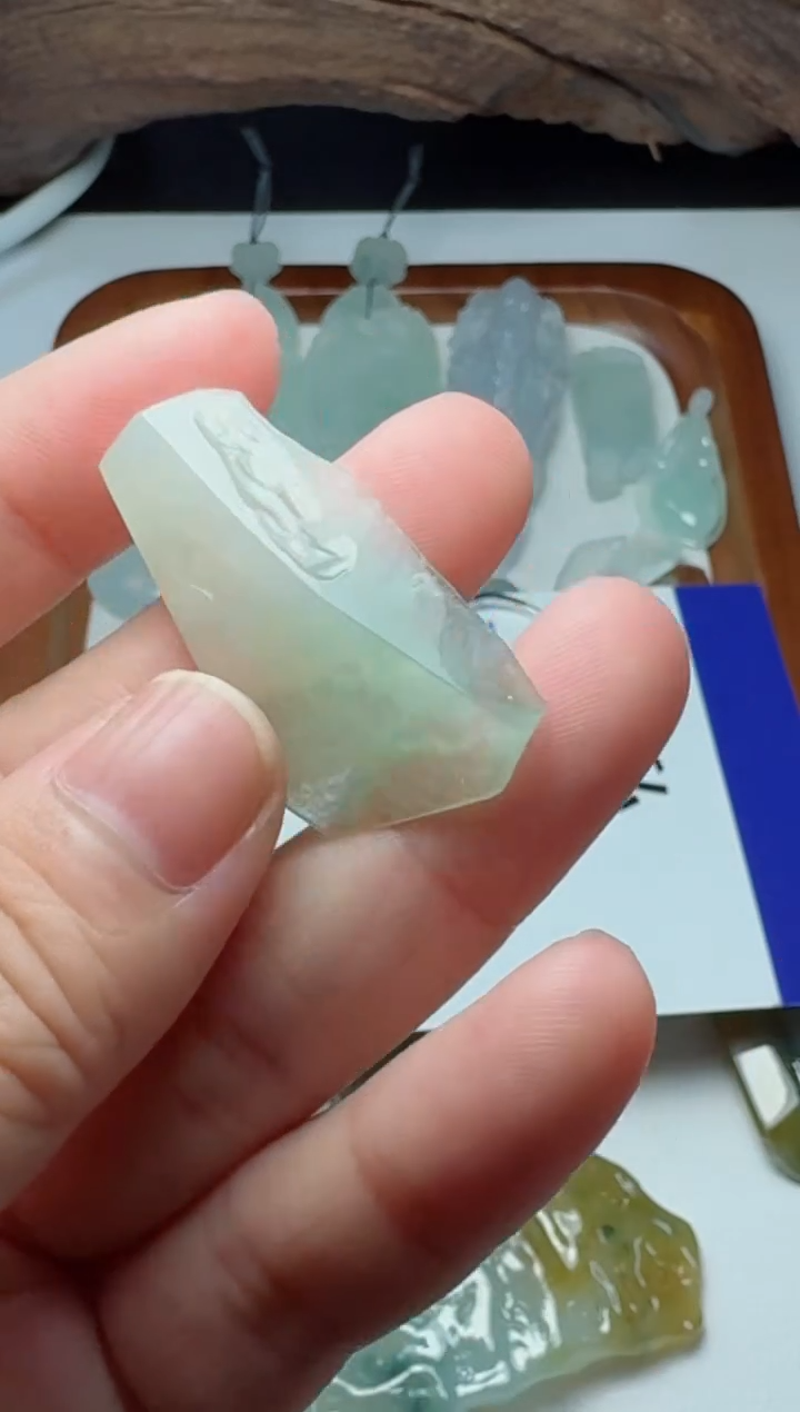 定制翡翠未镶嵌定制不退换