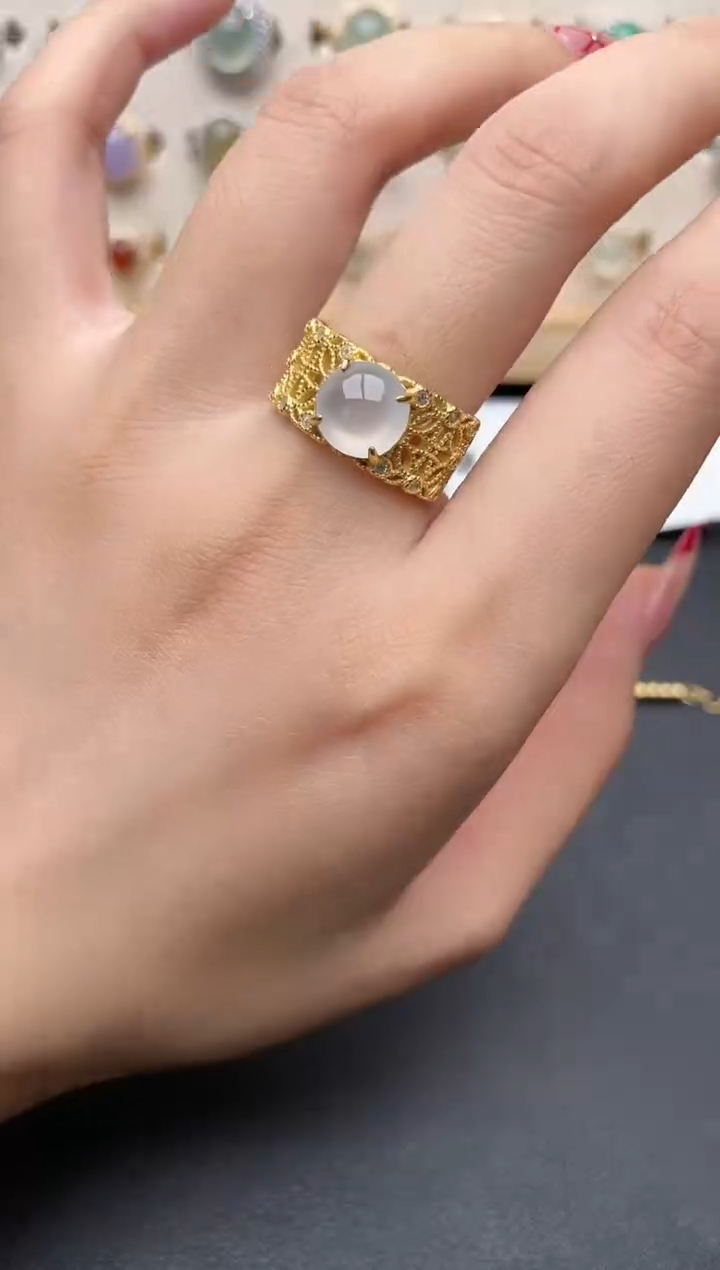 【闪购商品】翡翠戒指银S925镶嵌一物一证一礼盒