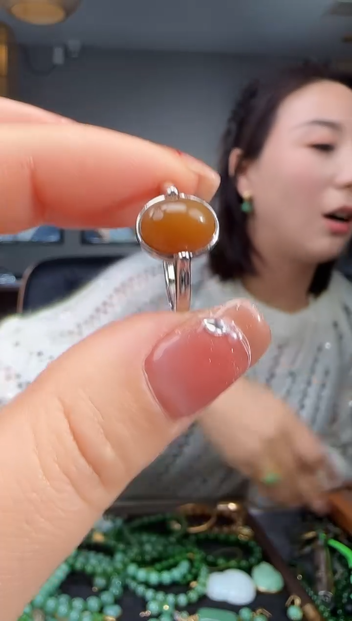 银S925镶嵌戒指和田玉1