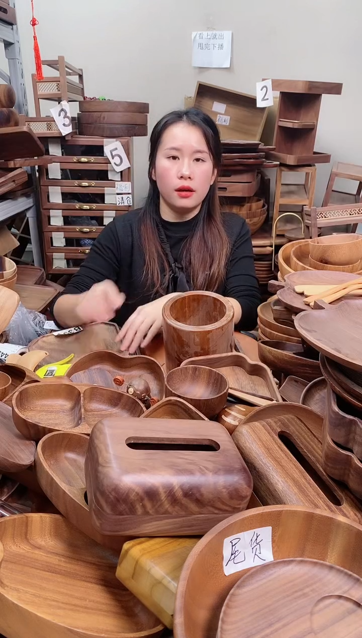 木   酸枣木无盖茶叶罐 