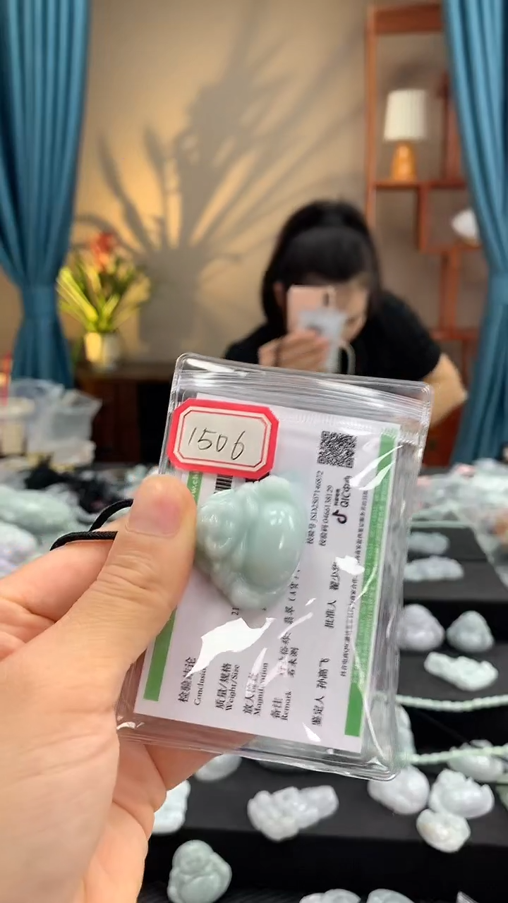 翡翠未镶嵌颈饰佛公1506 多样性发一件
