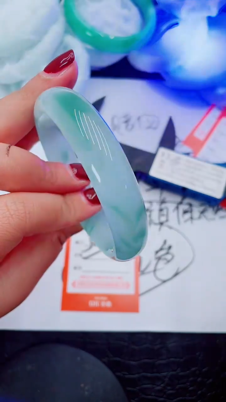 【闪购商品】石英质玉手镯未镶嵌T137-56/57