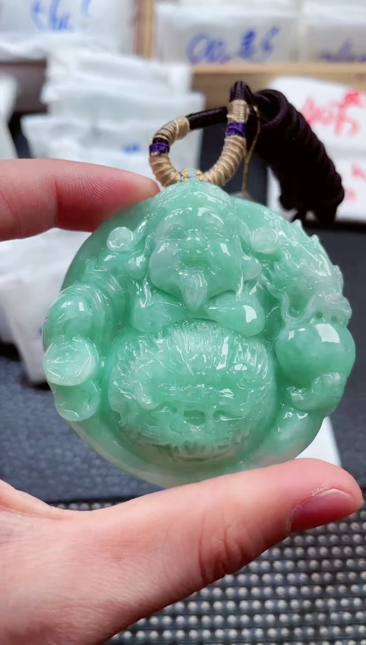 翡翠未镶嵌颈饰00005731