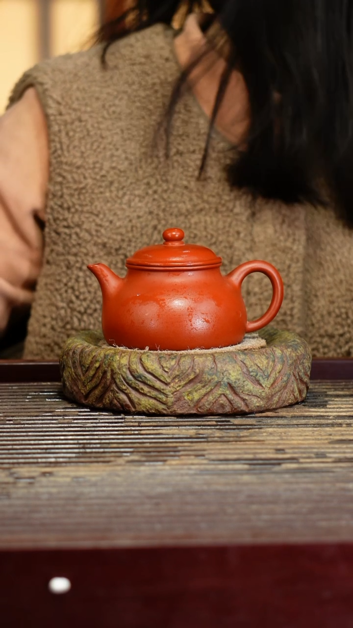 宜兴原矿紫砂壶茶壶宜兴原矿紫砂壶茶壶150C