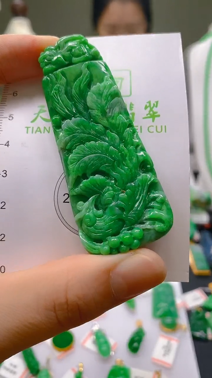 【闪购商品】翡翠颈饰未镶嵌 新号开播，全场乱卖