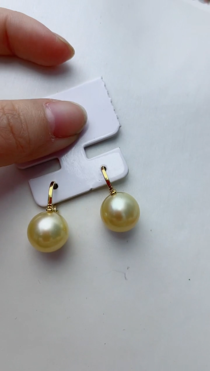 【闪购商品】海水珍珠耳饰18K金镶嵌A46