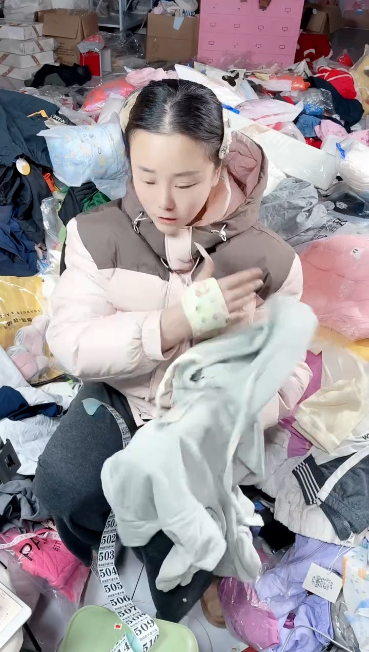 婴幼儿服饰库存尾货492
