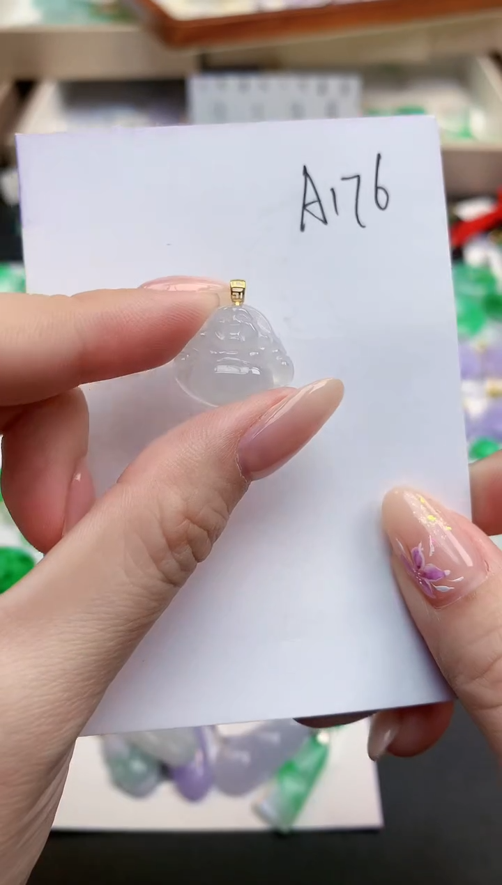 颈饰18K金镶嵌翡翠天然缅甸A货翡翠