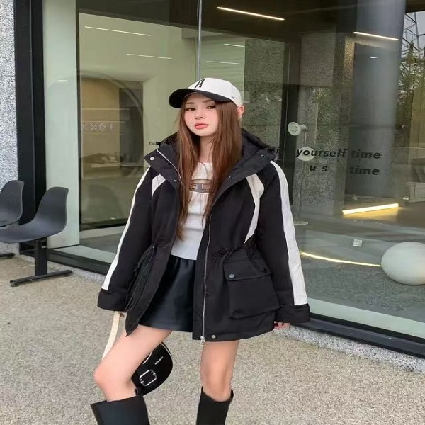 2025冬季女生设计师羽绒服外套 DDYR0000M308