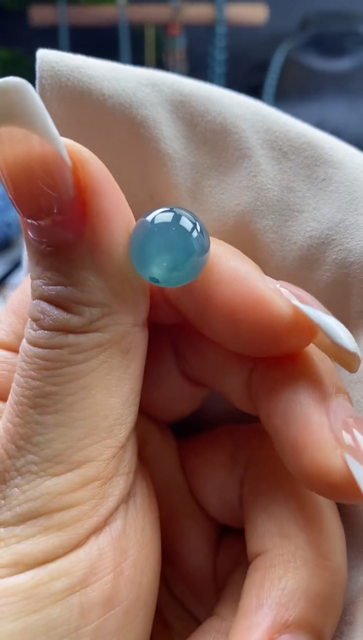 翡翠未镶嵌颈饰0683363396