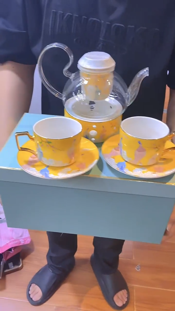 杯鸿辉家品牌瓷器，京东包邮！