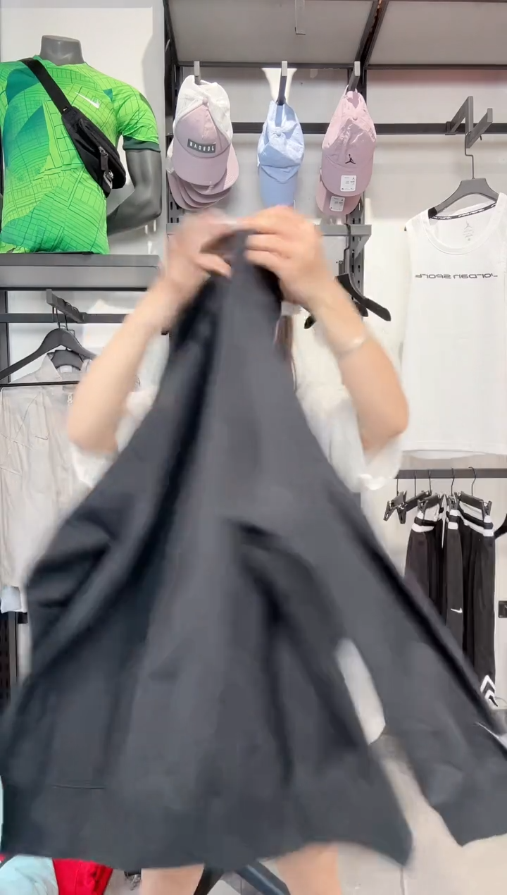 1227 编码 耐克卫衣服饰过款为准 尺码