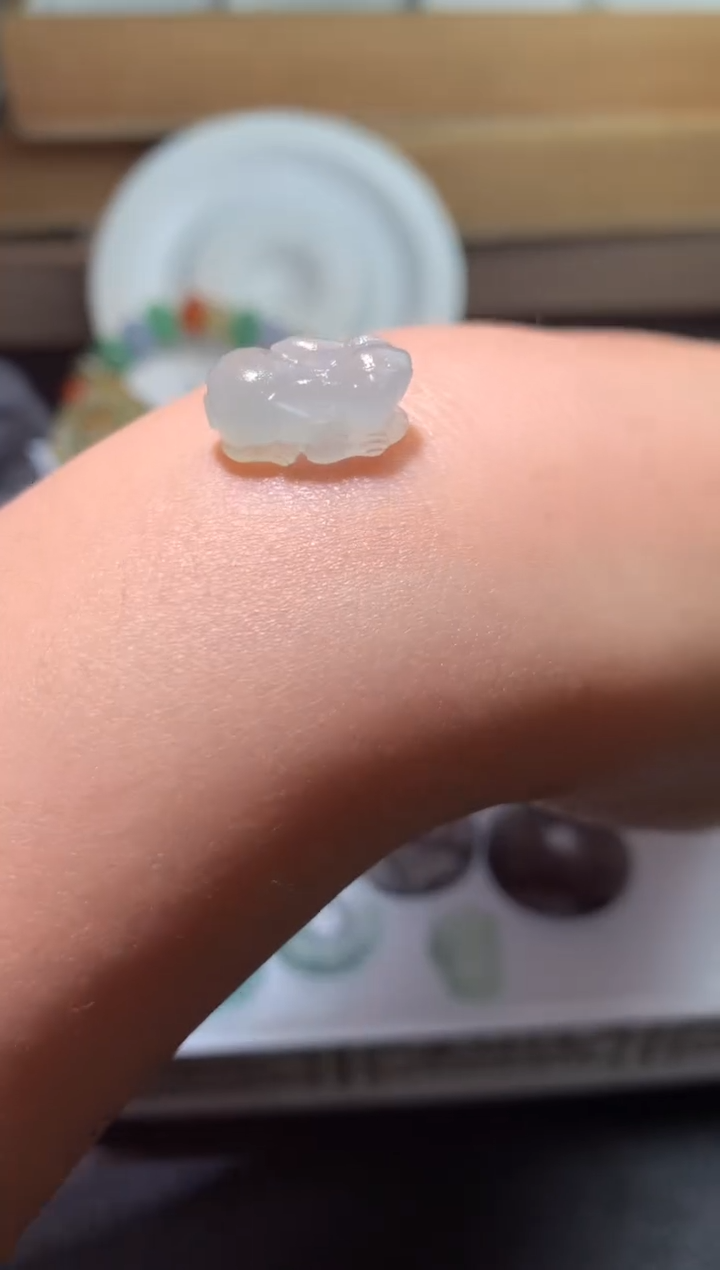 【闪购商品】定制翡翠未镶嵌毛货