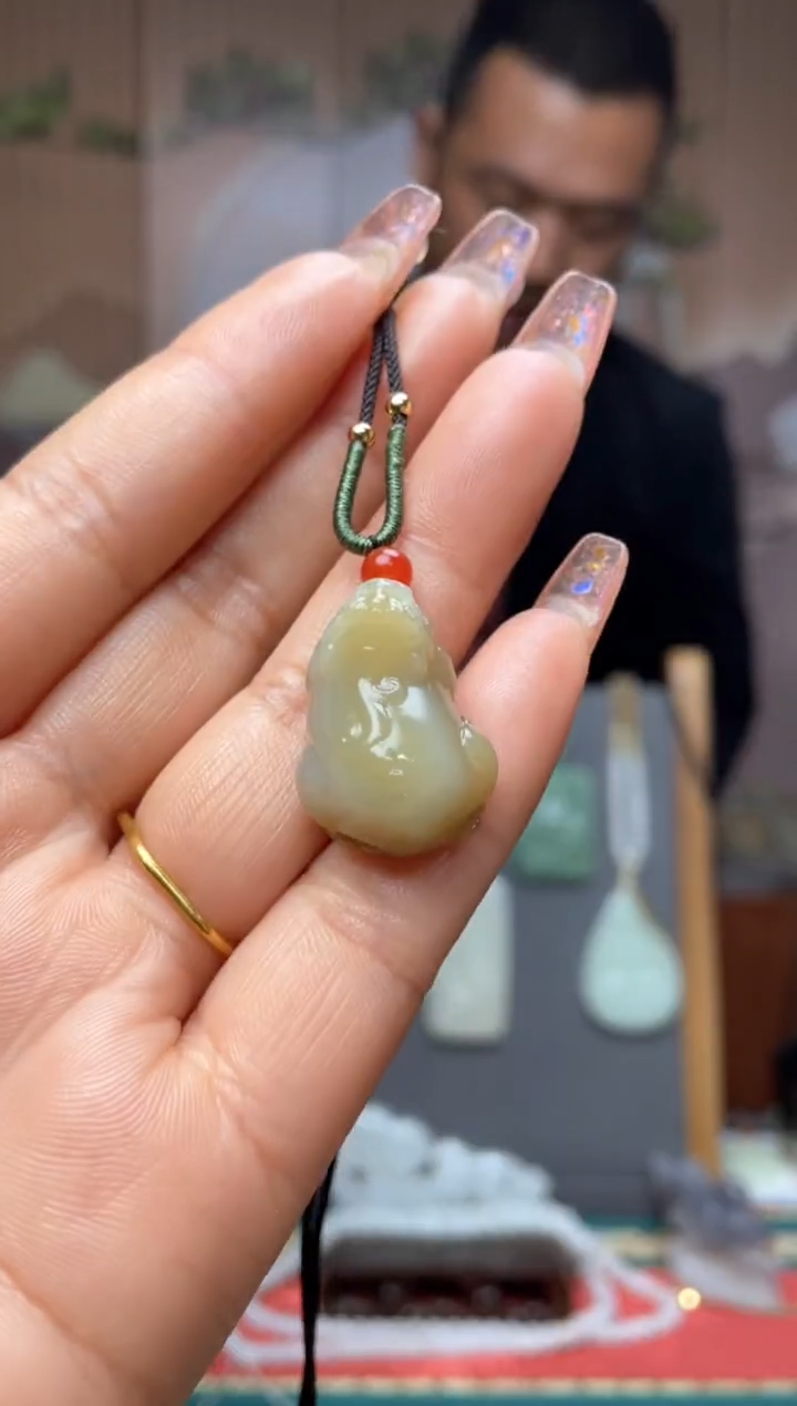 【闪购商品】和田玉未镶嵌颈饰一