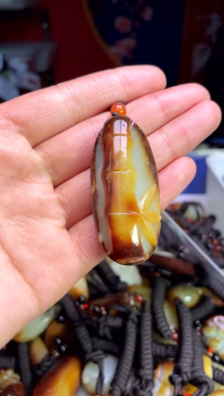 【闪购商品】和田玉颈饰未镶嵌1