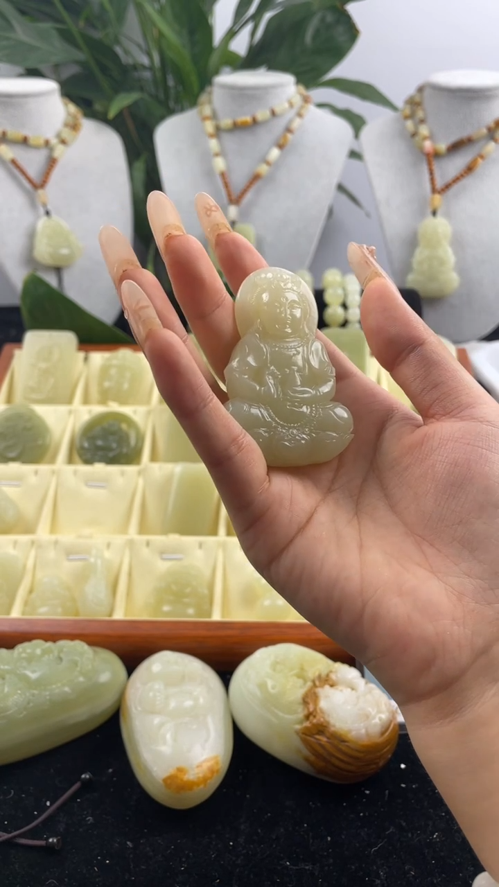 玉双面观音配绳配礼盒