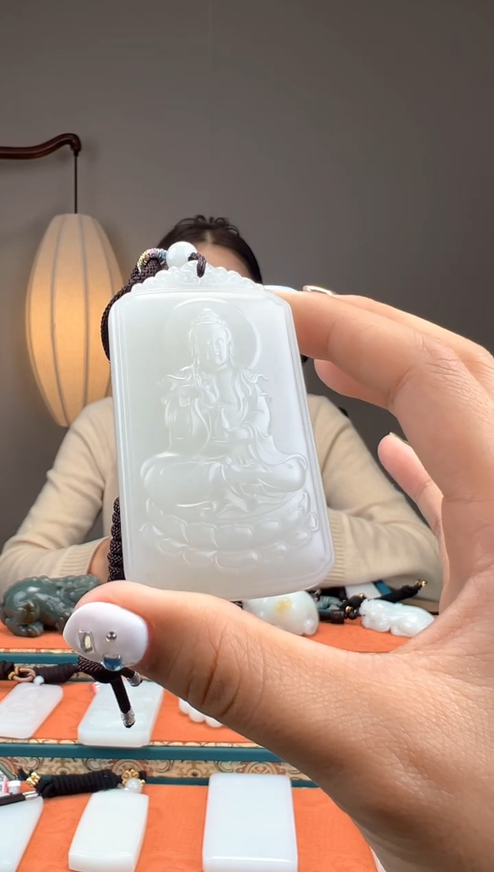 【闪购商品】和田玉颈饰未镶嵌1