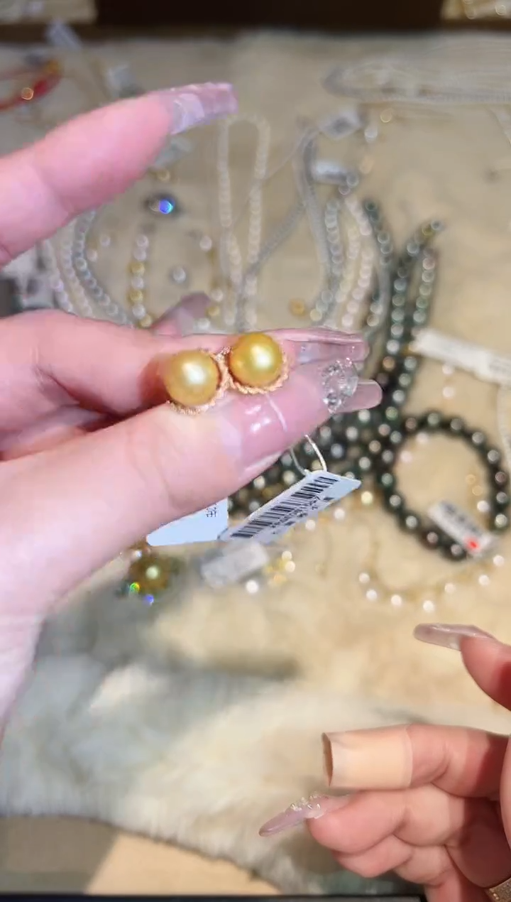 【闪购商品】海水珍珠耳钉18K金镶嵌金珠麻花耳钉zzxm