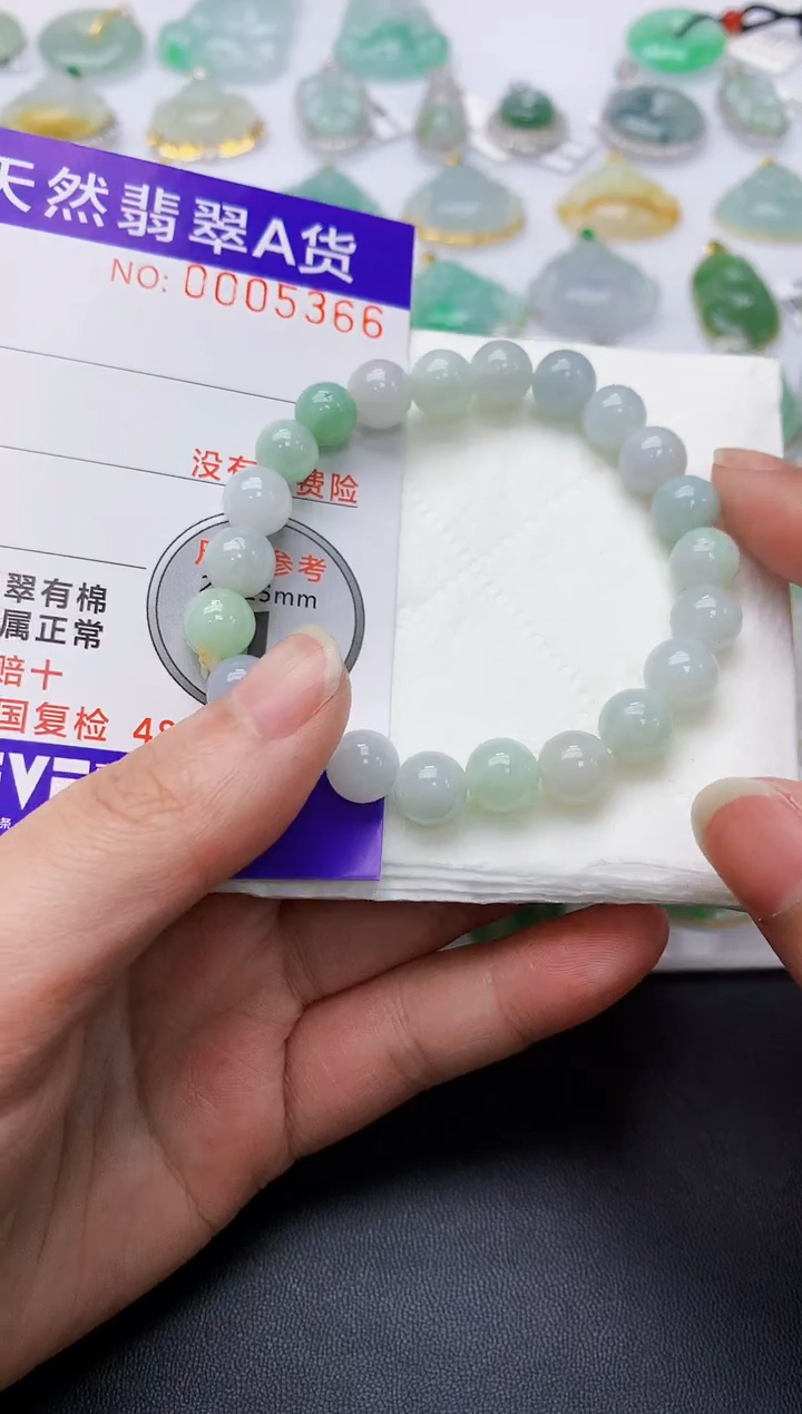 颈饰未镶嵌翡翠天然A货