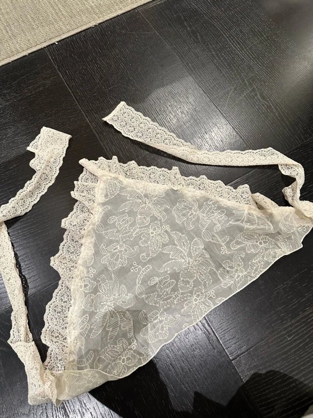 夏季百搭屁帘头巾围巾三用围裙三角宽松蕾丝甜美女披肩配饰8580 