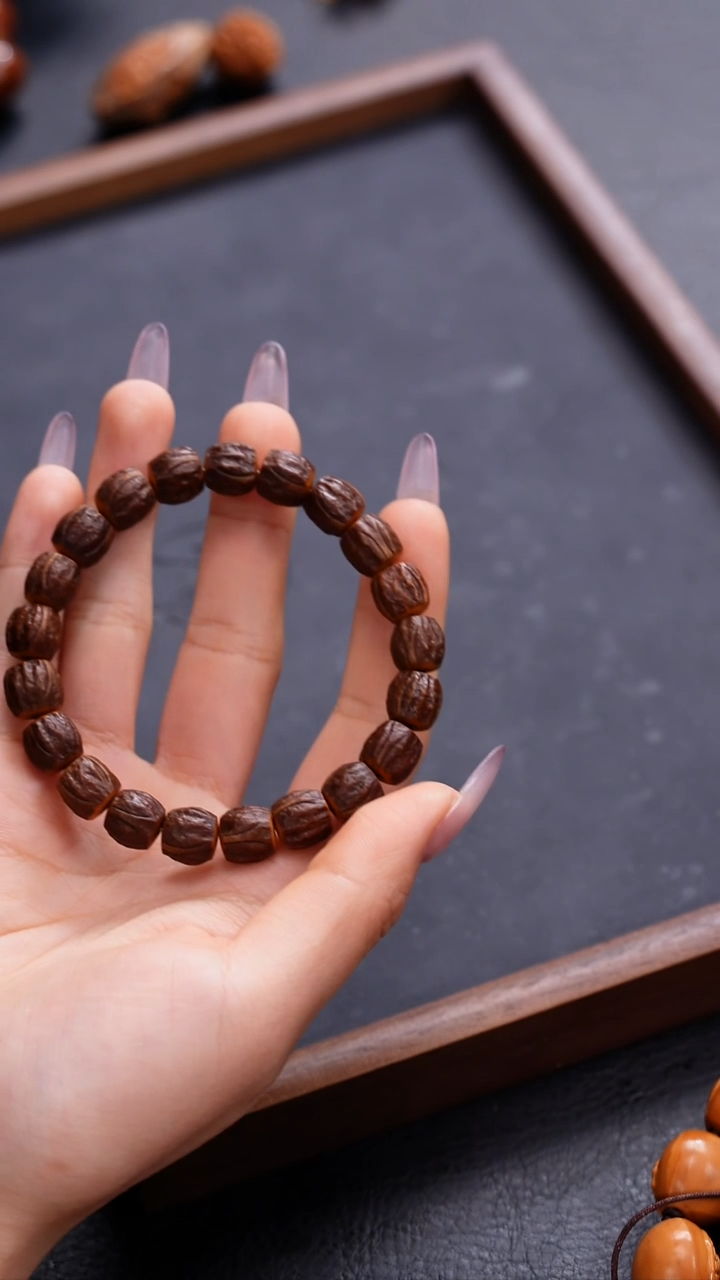 手串橄榄核匿**友苏工橄榄核