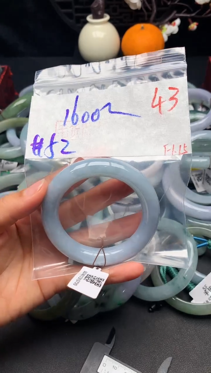 【闪购商品】定制翡翠未镶嵌毛货需精细抛光+多样性发货拍一发一