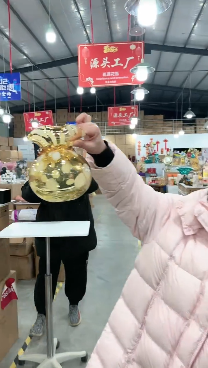 【闪购商品】有机玻璃优品花器H-早17