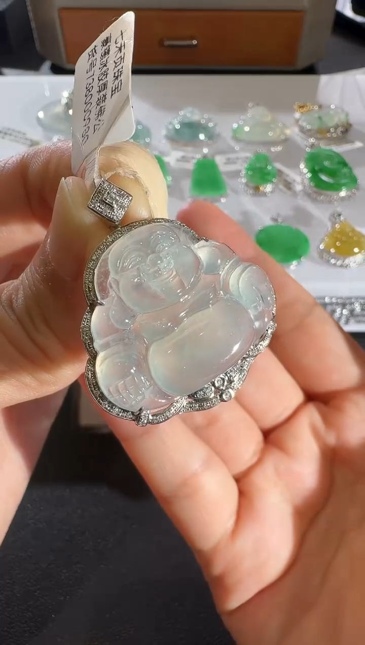 翡翠18K金镶嵌吊坠(不含链)【源头工厂】钻石镶嵌