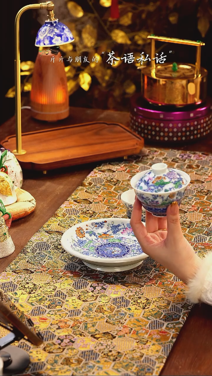 【闪购商品】卓君   斗彩  一览芳华  盖碗