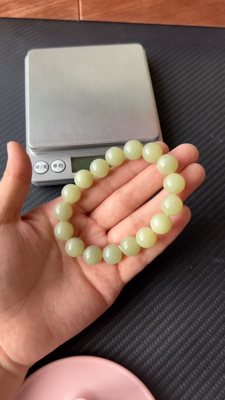 【闪购商品】和田玉手串未镶嵌若羌微色差卡12