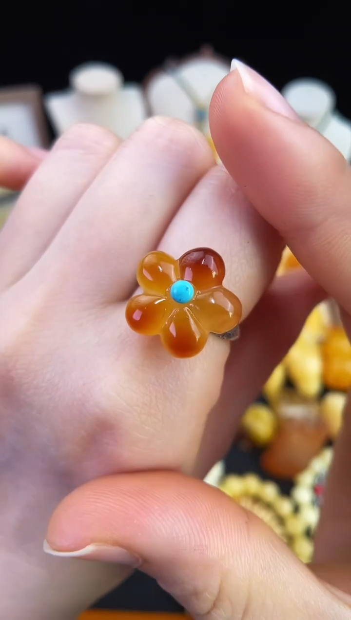 琥珀未镶嵌珠宝奇石柒月