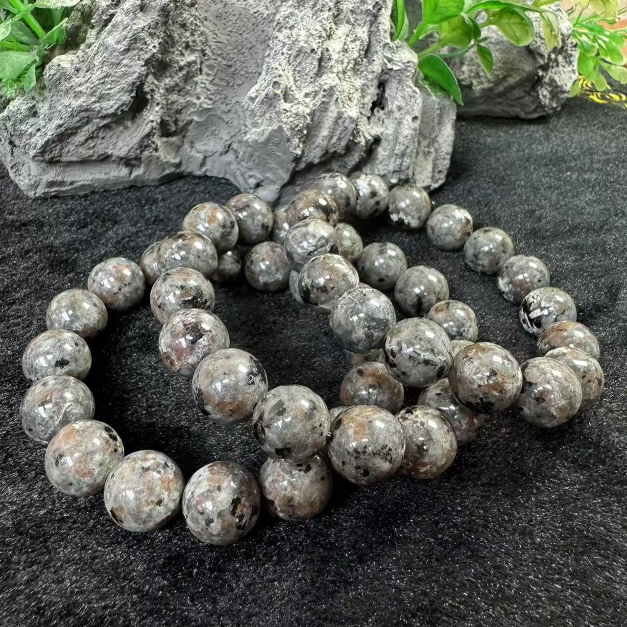 【星旺珠宝】卡13左右精美时尚火岩时石英岩玉手串-多样性只发一件