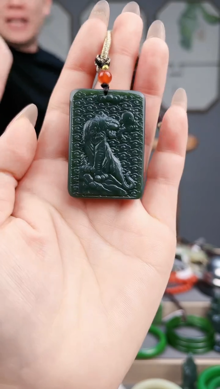 【闪购商品】和田玉颈饰未镶嵌AA多样性发货 拍一发一