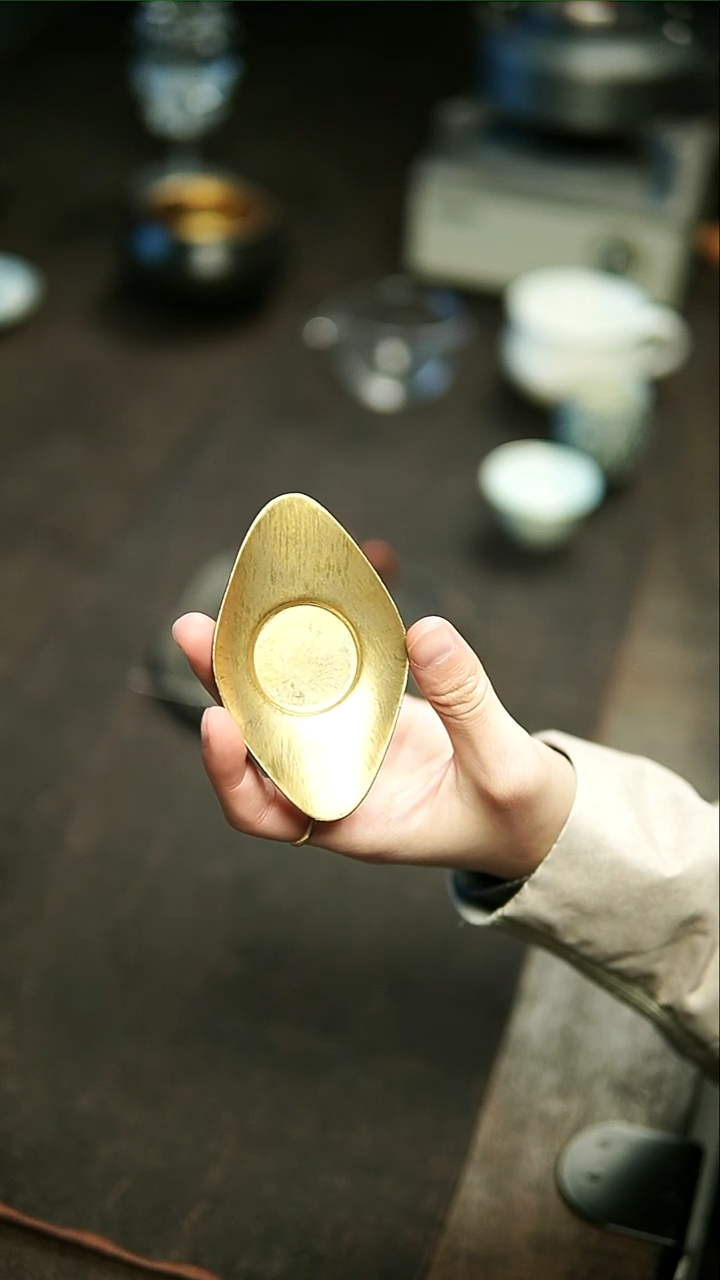 【闪购商品】松风陶泥黑金杯托