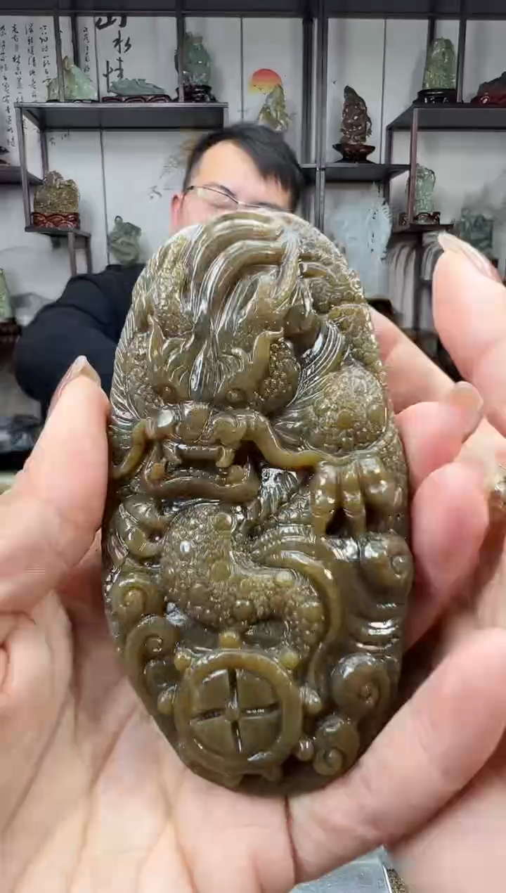 未镶嵌和田玉把件1