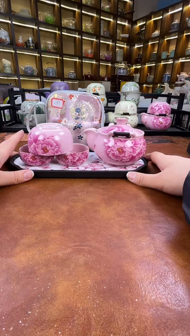 .新款粉色牡丹宝瓶+长方粉色花朵盘