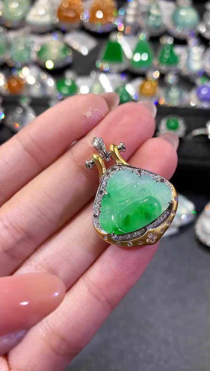 【闪购商品】翡翠吊坠(不含链)18K金镶嵌114-佛公