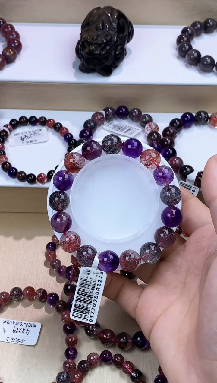 【闪购商品】水晶手链未镶嵌黑加仑超七12m+