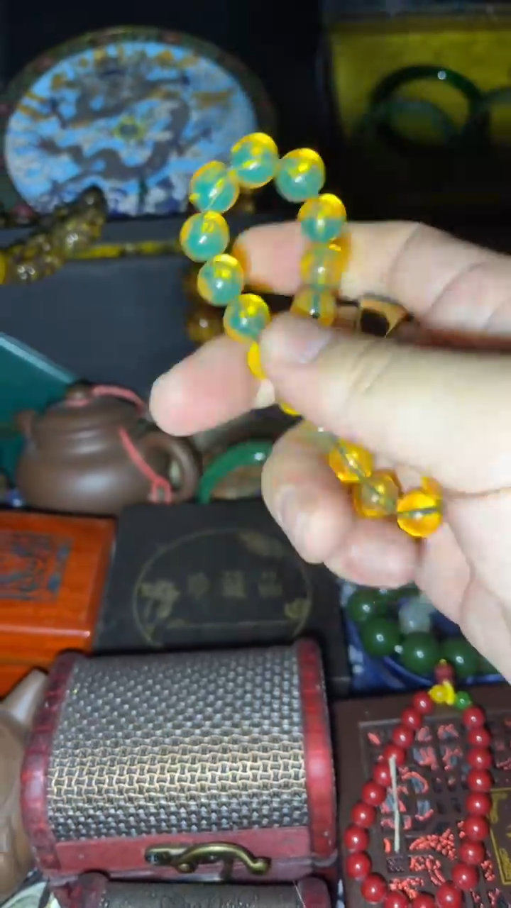 未镶嵌琥珀手串闪购高端商品链接