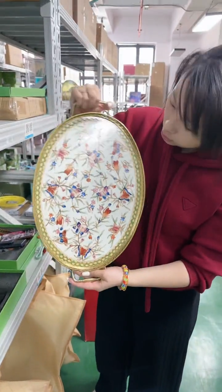 【闪购商品】瓷J074------------