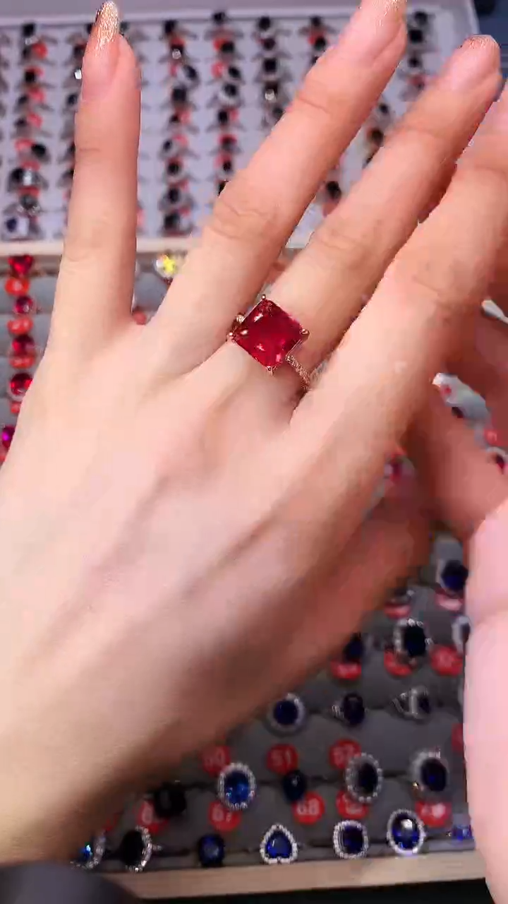 【闪购商品】红宝石戒指银S925镶嵌11111