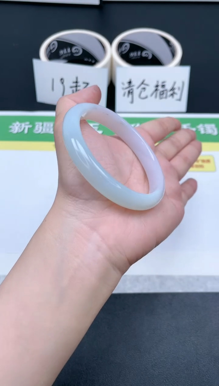 【闪购商品】石英质玉手镯未镶嵌108-5836