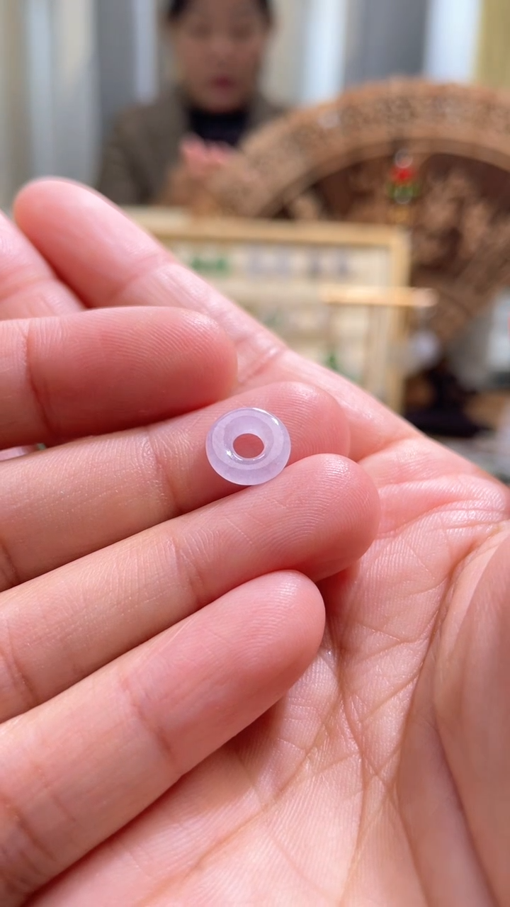 【闪购商品】翡翠颈饰未镶嵌甜甜圈