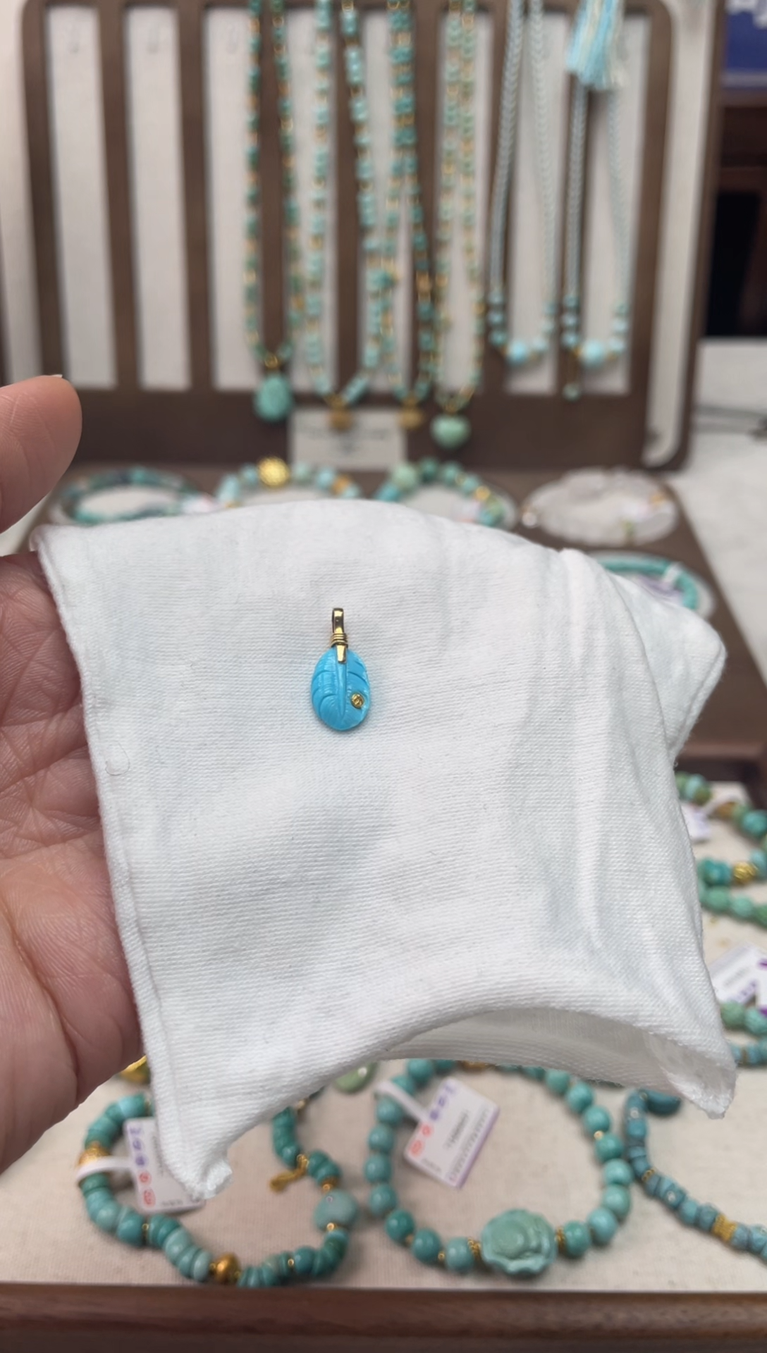 【闪购商品】18K金镶嵌绿松石珠宝奇石52