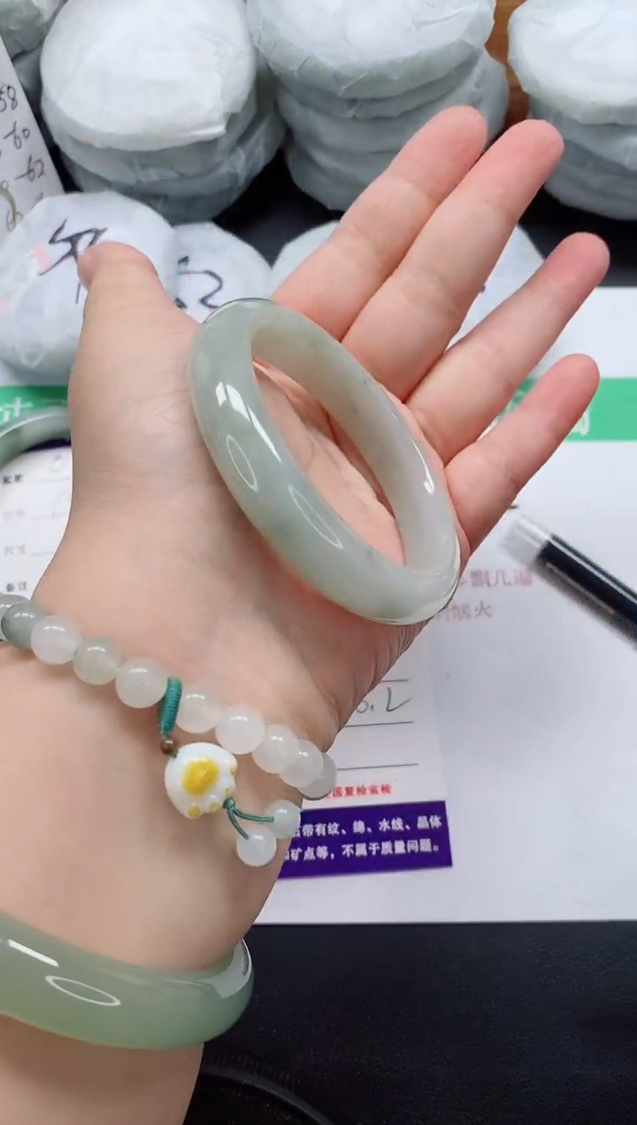 未镶嵌手镯石英质玉04/56-57