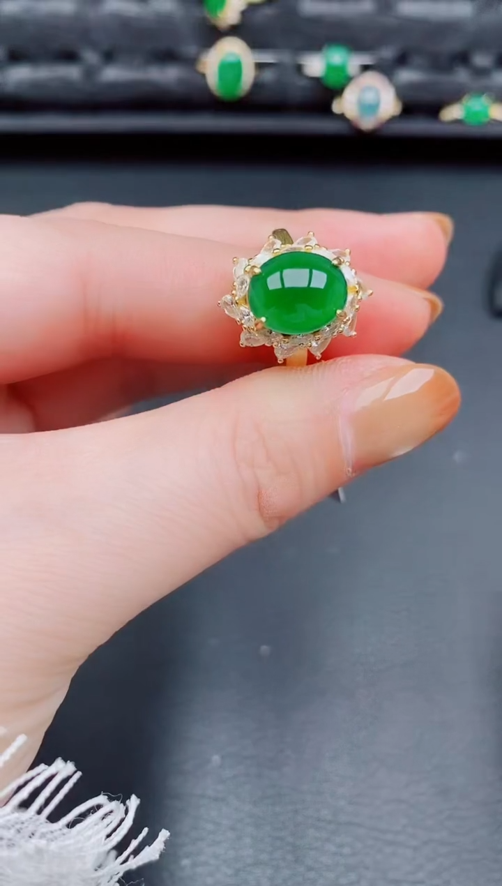 【闪购商品】翡翠戒指银S925镶嵌天然a货翡翠240