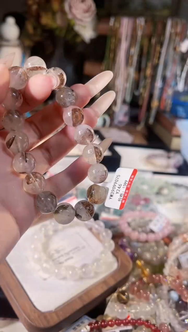 【闪购商品】水晶手链未镶嵌多样性发货其一