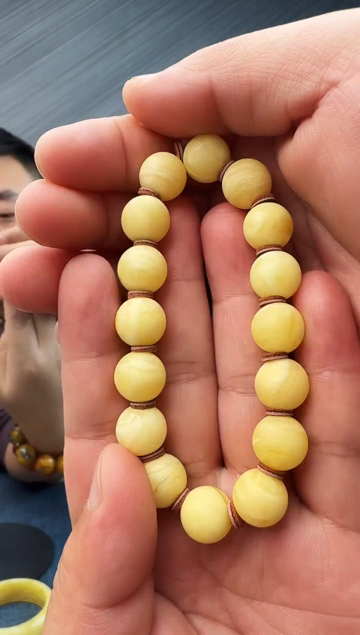 蜜蜡未镶嵌珠宝奇石假一罚十16，12多样性发其一