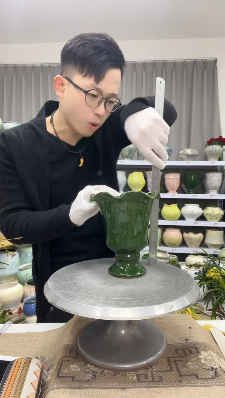 【12.27】花盆链接 高：17  口：12