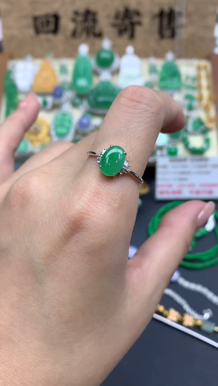 【闪购商品】翡翠戒指18K金镶嵌245-中国好珍宝